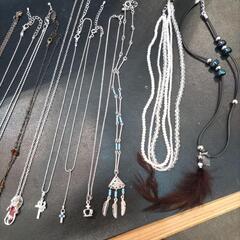 12種類ネックレスセット　ロケットペンダント　王冠　花　ハート　サンダル　十字架　の画像