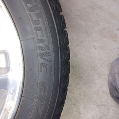 165/65r15スタッドレス極良品　ダイハツ純正ホイル付きの画像