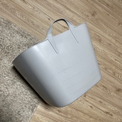 洗濯物入れの画像