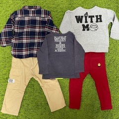 子供服90㎝（長袖・長ズボン）5点セットの画像