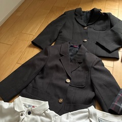 臼井幼稚園制服の画像