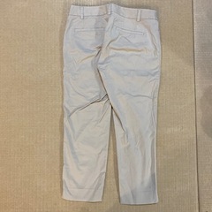 UNIQLOパンツSベージュの画像