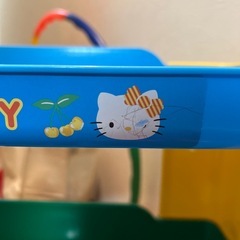 キティちゃん　収納棚の画像