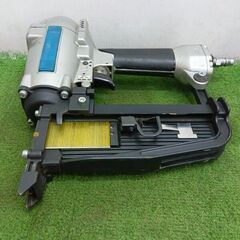 マキタ AT1150 フロアタッカ【野田愛宕店】【店頭取引限定】【中古】管理番号：ITZVGUWEM0XYの画像