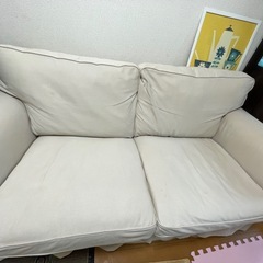 イケヤ　EKTORP エークトルプ 2人掛けソファ、キランダ ライトベージュの画像