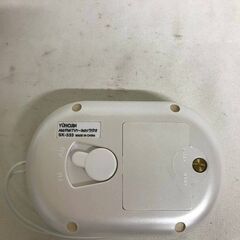 【北見市発】YUHOJIN AM/FM(TV1~3ch)ラジオ SK-333 シルバー 防災ラジオ ポータブル レジャー (E3713wM)の画像