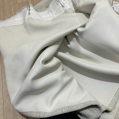 IKEA遮光カーテン2枚145×2002枚の画像