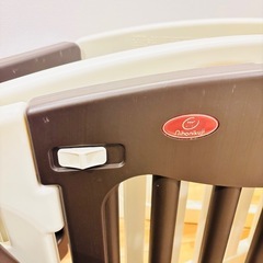 美品　日本育児ベビーゲート　ナチュラルカラーの画像