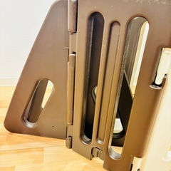 美品　日本育児ベビーゲート　ナチュラルカラーの画像