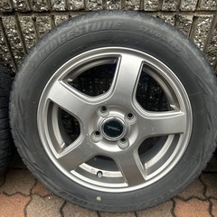ブリヂストン　スタッドレスタイヤ、ホイールセット　14インチ　4穴の画像