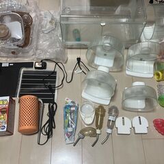 ハムスター飼育用品各種の画像