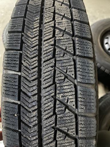 145 80 R13スタッドレスタイヤホイールセット