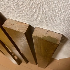 使用済み木材 ニス塗り 2×4 ほか DIYの画像