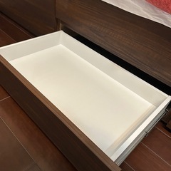 ニトリ　収納・コンセント・照明付シングルベッドフレームの画像