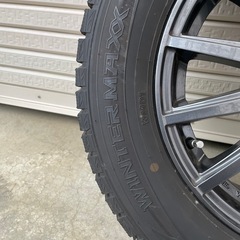 ヨコハマタイヤスタッドレス4本ホイールセット215/65/R16インチの画像