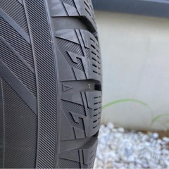 冬用タイヤ　スタッドレス4本セット　ヨコハマたいやタイヤの画像