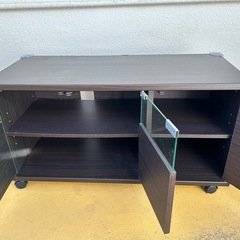 テレビ台の画像