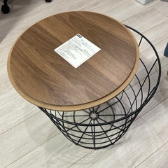 サイドテーブルの画像