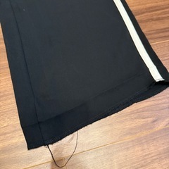 AMAIL 
スラックスの画像