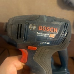 BOSCH 18V インパクトドライバー、ブロワーの画像