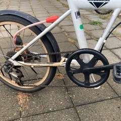 【受付一旦停止】差し上げます　折りたたみ自転車　２０インチの画像