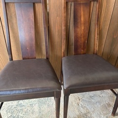 アンティーク調チェアの画像