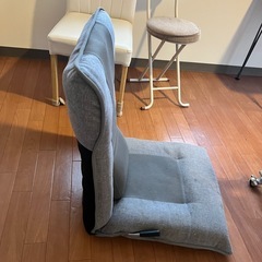 座椅子の画像