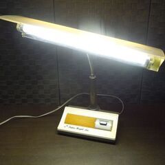 昭和レトロ 東芝 デスクライト スタンドライト デスクランプ 1971年 照明 オブジェ 札幌市 新道東店の画像