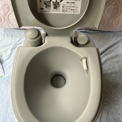 ①ポータブル水洗トイレ　12L 未使用品の画像