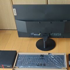 Lenovo 小型高性能 デスクトップPCの画像