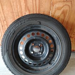 ホンダFIT　 鉄ホイール＆スタッドレスタイヤ　175/65R15 の画像