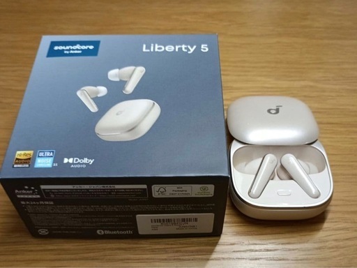 【ANKER
】Soundcore Liberty 5 シャンパンゴールド