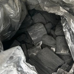 【無料でお譲りします】無印良品の収納ボックスや炭など（ジャンク品含む）の画像