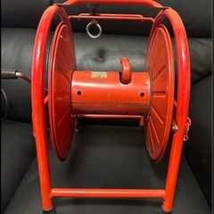 レトロなホースリール（10mホース付き）の画像