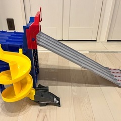 トミカ スライダーパーキング50の画像