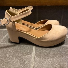 ヒール　  パンプスの画像