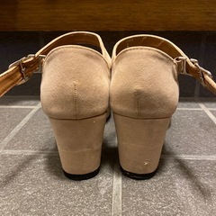 ヒール　  パンプスの画像