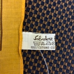 フェラガモ　ミニスカーフ　コットン100%の画像