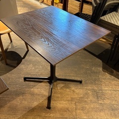 テーブルの画像