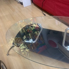 無料　ガラスの机　台の画像