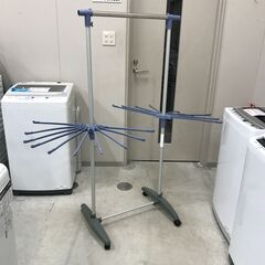 ＼家具＊家電のお店／【ｼﾞｬﾝｸﾞﾙｼﾞｬﾝｸﾞﾙ石川金沢店】ランドリーラック    W(幅)70～93×D(奥行き)50×H(高さ)149cmの画像