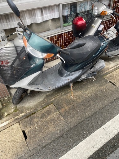(取引中)
DIO SR 50cc原付き　自賠責付き