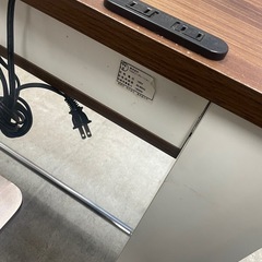 カウンターテーブル 組立家具の画像