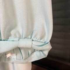 未使用ブラウス、、ワンピースの画像