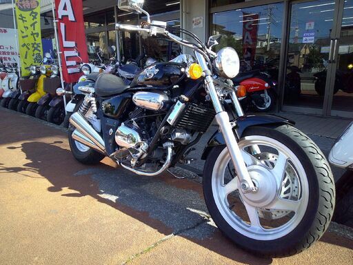 NO.5553　Ｖツインマグナ　水冷４サイクルＶツイン２５０ｃｃ　アメリカン　ブラック　☆彡