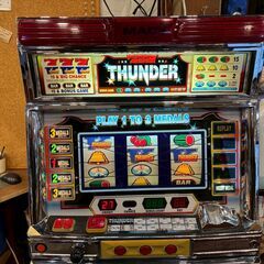 【愛品館八千代店】スロット実機4号機　サンダーVの画像