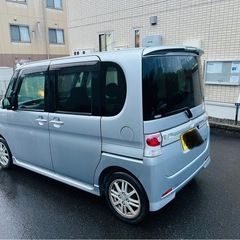 ＊＊タントカスタムターボ‼️車検9年11月6まで＊8万KM＊ナビ‼️の画像