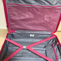 ピンクキャリーケース売りますの画像