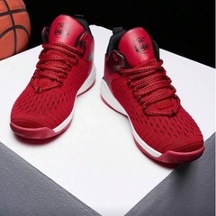 キッズバスケットシューズの画像