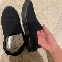 Amiami スリッポンシューズの画像